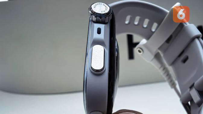 Huawei Watch Fit 5 Pro. Liputan6.com/Ady Anugrahadi