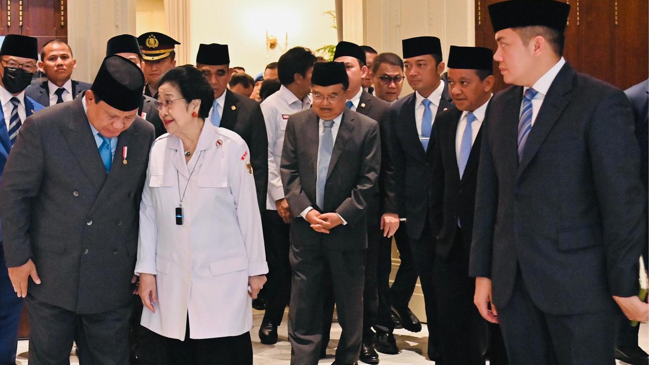 VIDEO: Dibongkar Muzani, Prabowo dan Megawati Akrab Saling Berbisik di Hari Pancasila