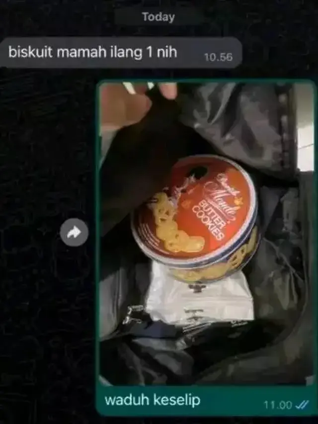 6 Potret Lucu Isi Tas Anak Sekolah, Ada Makanan Hingga Mainan