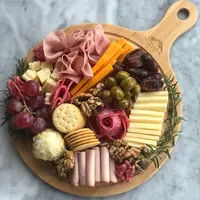 cheeseboard/copyright instagram/emlaure.food