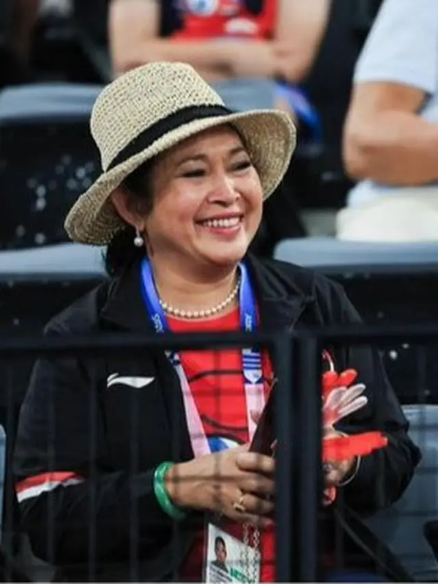 Titiek Soeharto Menyaksikan Pertandingan Badminton di Olimpiade Paris. [@titieksoeharto]