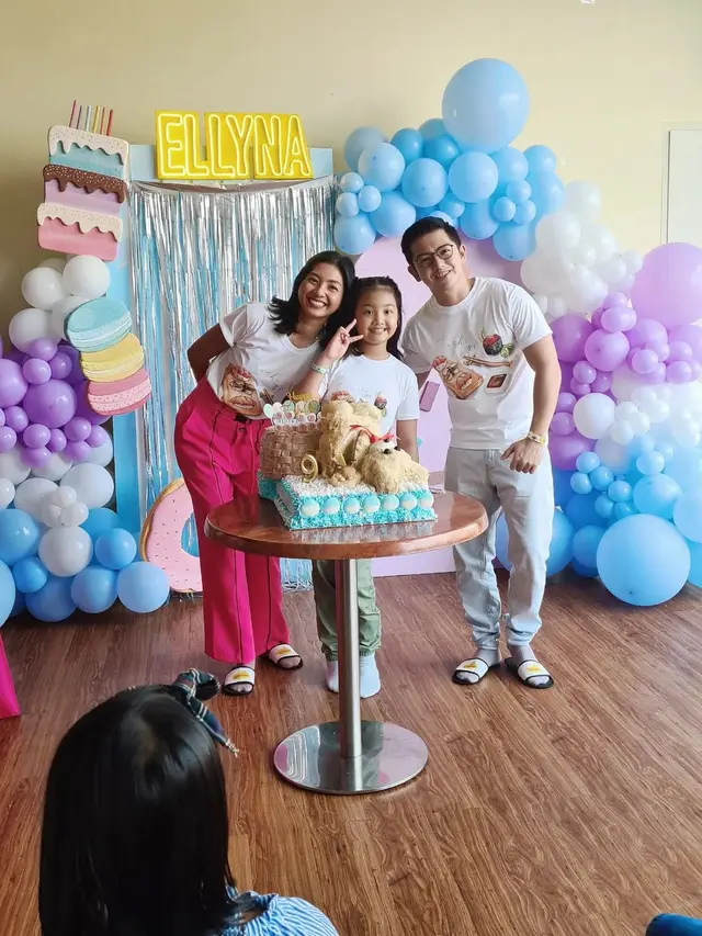 [Fimela] Ultah anak Nicky Tirta dan Liza Elly