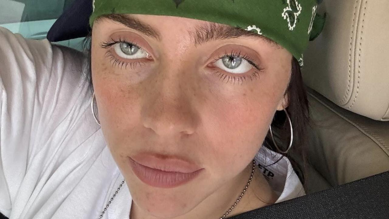 Billie Eilish Ogah Bahas Kehidupan Asmaranya Lagi, Ini Alasannya!