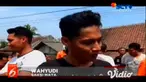 Kecelakaan terjadi di rel kereta api tanpa palang pintu dikawasan Jember. Diduga kecelakaan terjadi akibat rusaknya sensor dan sirine tanda kereta sehingga kendaraan yang akan menyeberang rel tidak mengetahui atau mendapatkan tanda akan datangnya ker...