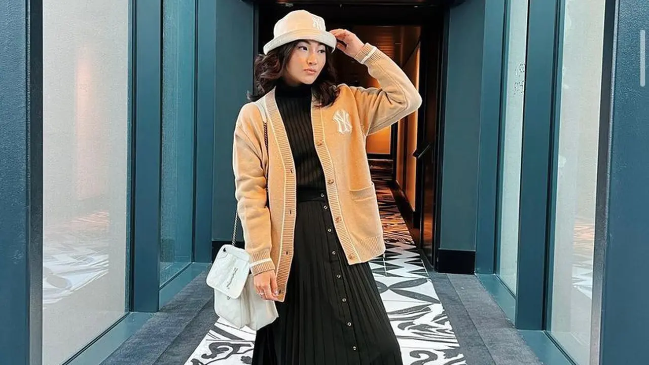 9 Gaya Sarwendah saat Liburan di Eropa Jadi Sorotan, Tetap Stylish Meski Berdaster