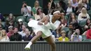 Petenis 39 tahun itu mengaku sangat sedih dan terpukul dengan kejadian ini. (AP/Kirsty Wigglesworth)