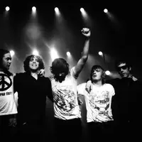 Kasabian (Monrix.com)