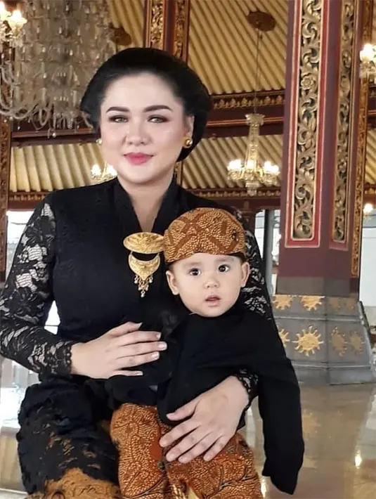 <p>[Instagram/@vickyshu]</p>