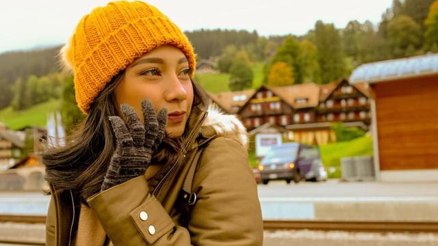 [Fimela] Dinda Kirana