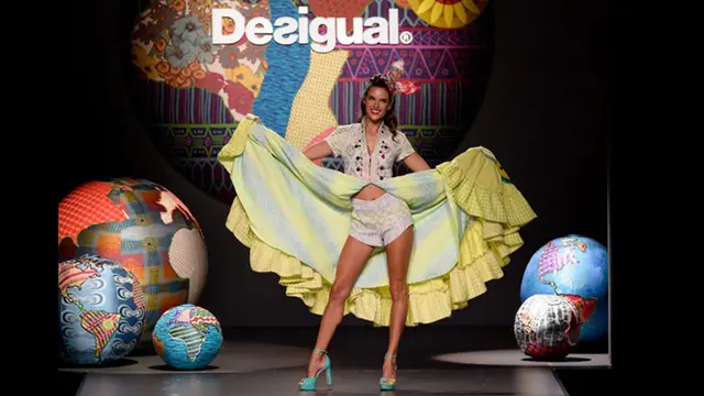 2. Alessandra Ambrosio