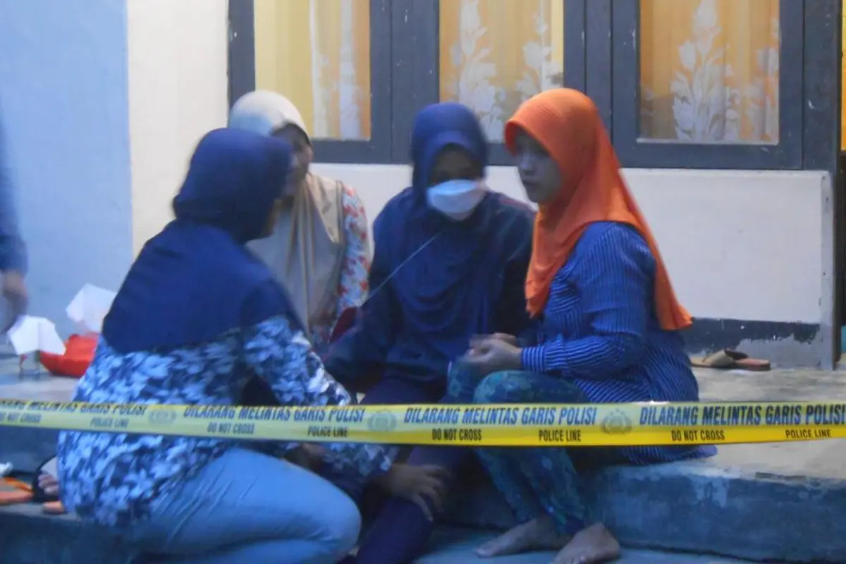 Prarekonstruksi Kasus Polisi Pemutilasi Anak Peragakan 27 Adegan