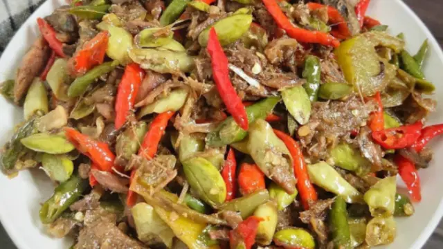 Resep Praktis Berbahan Ikan Asin dengan Cita Rasa Pedas
