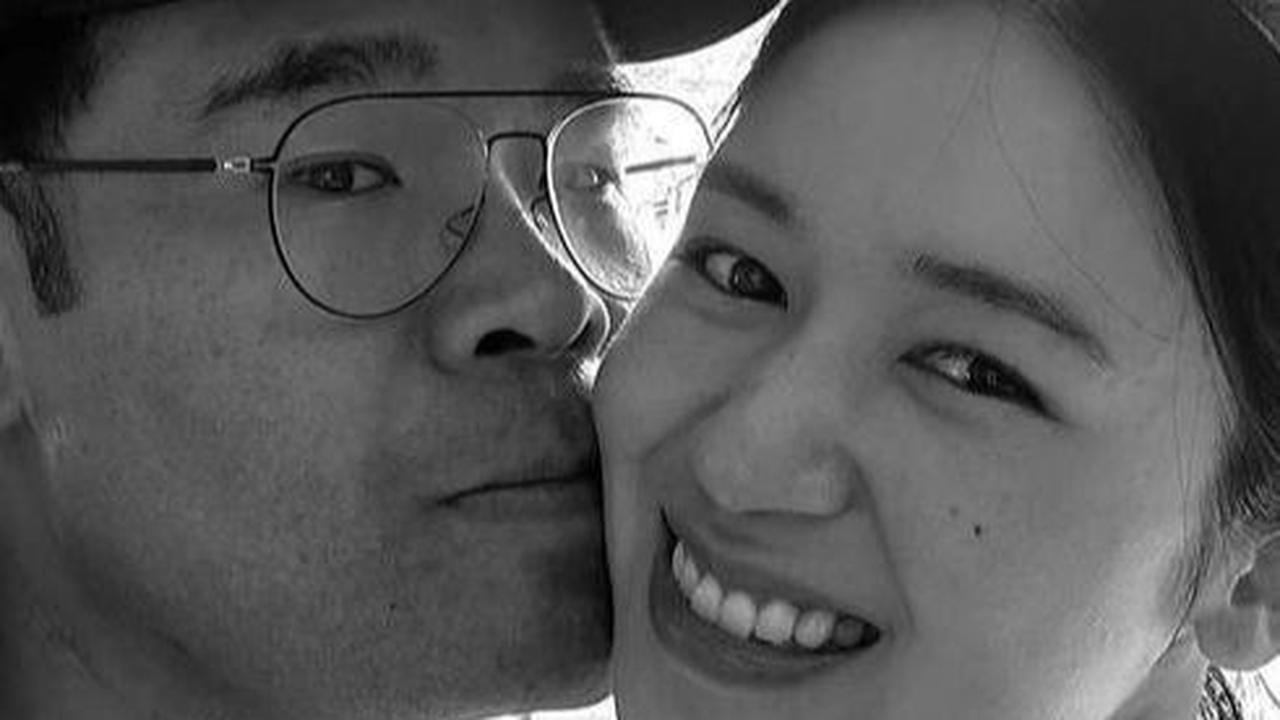 Pernikahan Laura Basuki dan Leo Sandjaja di Gereja Reformed Injili, Jakarta, pada 25 Juni 2011, menjadi saksi bisu kesatuan mereka. Semoga kebersamaan ini langgeng selamanya!