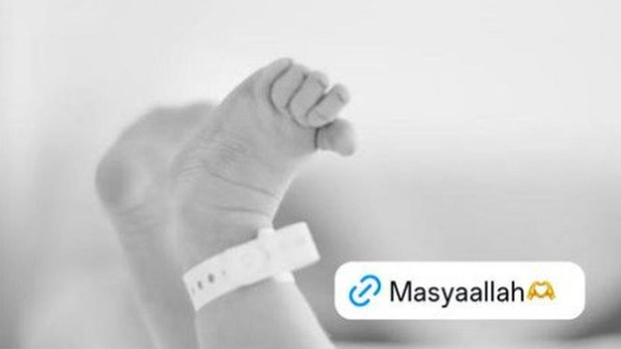 Unggahan Iqbal Rosadi dan Nadya Mustika