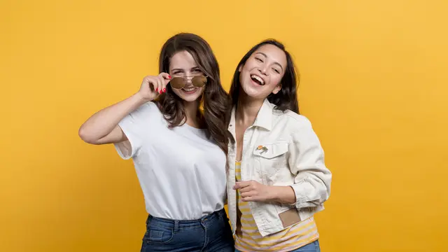 Ilustrasi pertemanan positif/freepik.com/EyeEm