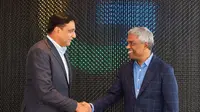 President Director and Chief Executive Officer, Indosat Ooredoo Hutchison Vikram Sinha dan CEO Google Cloud Thomas Kurian. (Dok: Google)