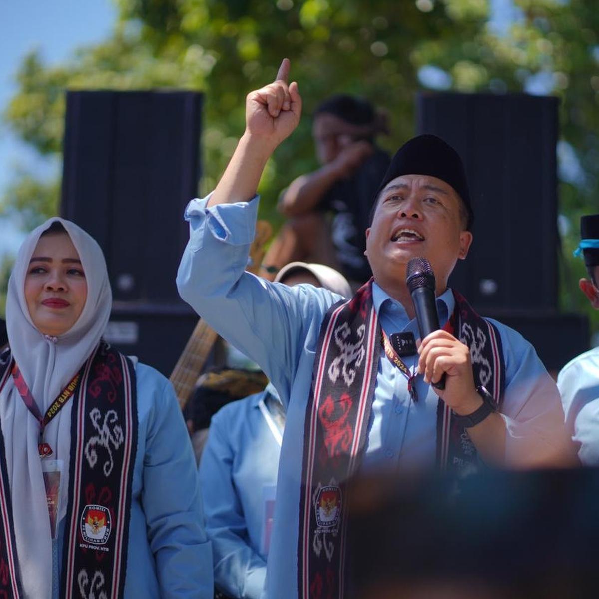 Pasangan calon gubernur dan wakil gubernur Nusa Tenggara Barat (NTB), Lalu Muhamad Iqbal dan Indah Dhamayanti Putri (Dinda).