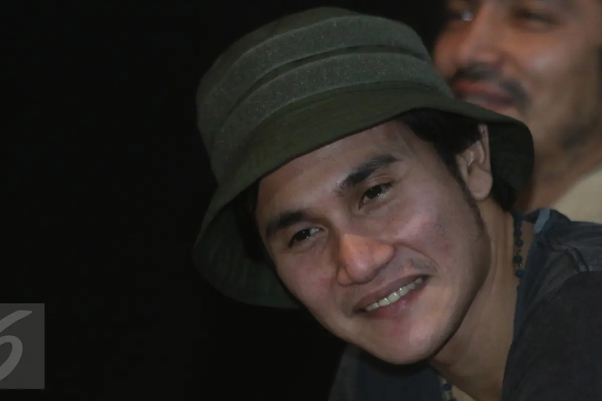 Vino G. Bastian