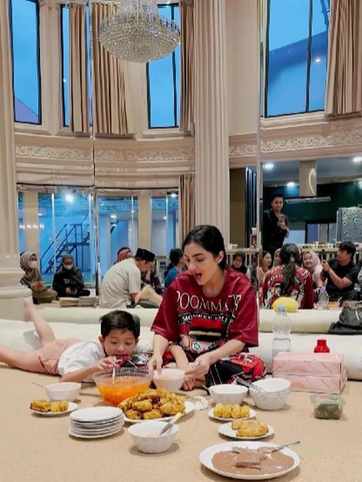 8 Potret Pilar Dalam Rumah Anang Hermansyah dan Ashanty di Cinere, Interior Megah Bak Istana