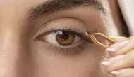 Tips Memasang Cluster Lashes Tahan Lama dan Tidak Mudah Lepas