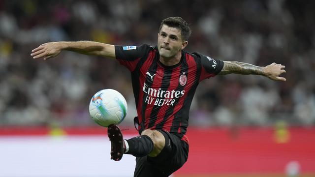 Aksi Christian Pulisic di pertandingan AC Milan vs Cremonese di giornata 1 Serie A 2025/2026 di San Siro, Minggu (24/08/2025). (AP Photo/Luca Bruno)
