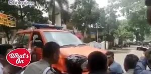 Seperti ini suasana penyergapan dua orang diduga pelaku bom di kantor kelurahan Cicendo, Bandung. 