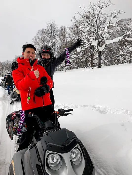 Zaskia Sungkar dan Irwansyah