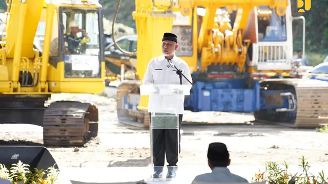 Minimalisir Risiko Kecelakaan Jalur Sitinjau Lauik, Menteri PU Doddy Hanggodo Groundbreaking Flyover Panorama I di Padang