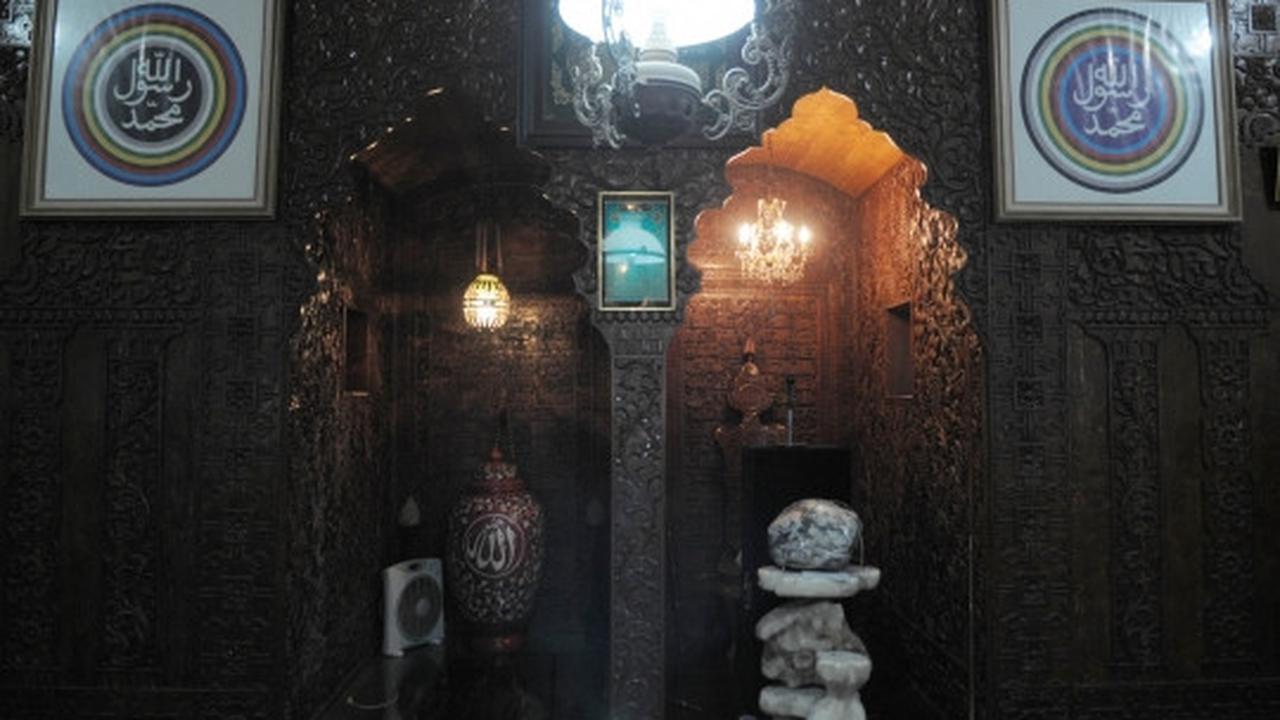 Keunikan Masjid Perahu di sudut sempit Ibu Kota