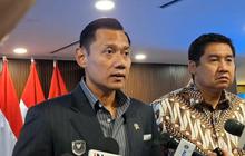 VIDEO: Sikap AHY Tertunduk Diingatkan Prabowo "Sang Kakek Pejuang, Jangan Khianati Leluhur!"