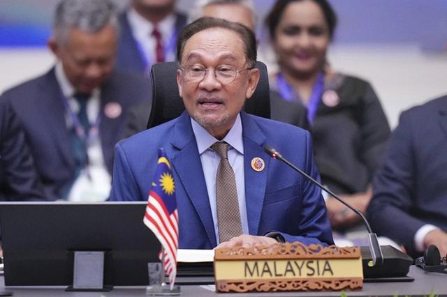 Malaysia Pangkas Kuota BBM Bersubsidi RON 95 Mulai 1 April 2026