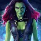 Gamora dan Nebula dalam Guardians of the Galaxy. (screenrant.com)