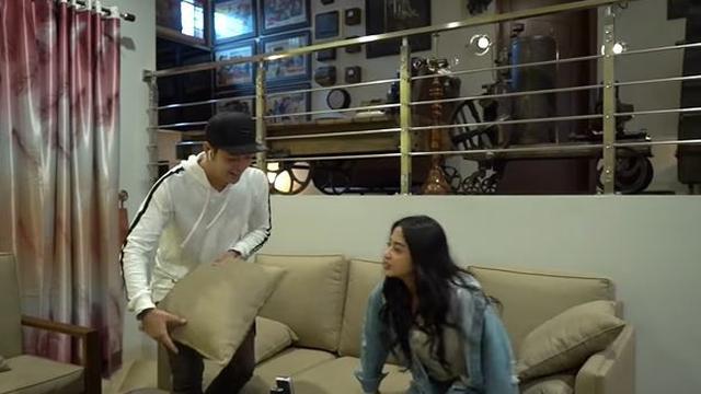 Rumah Kriss Hatta Dikunjungi Dewi Perssik