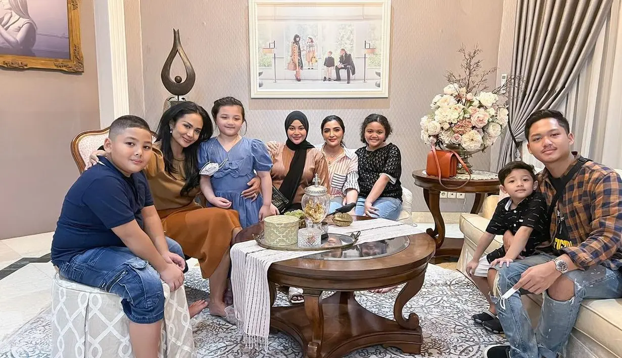 Ashanty dan Krisdayanti (Instagram/aurelie.hermansyah)