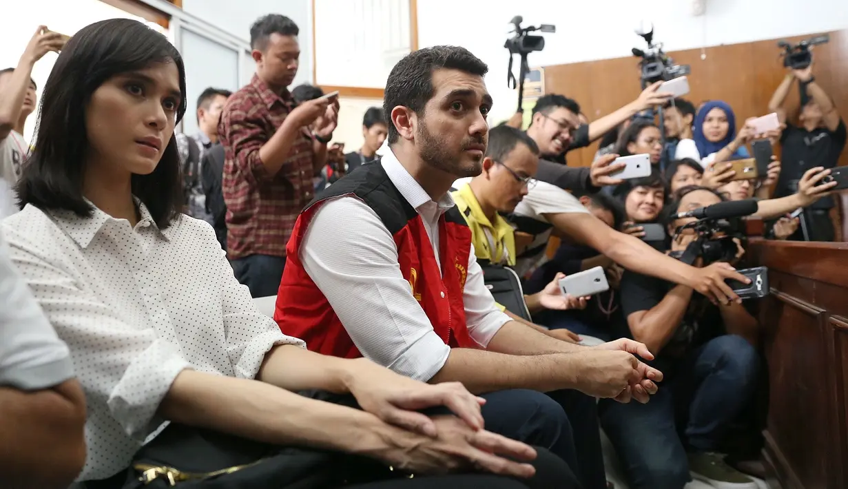 Renata Kusmanto dan Fachri Albar