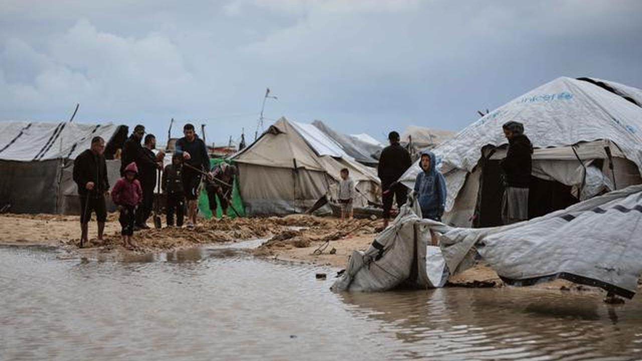 Serangan Udara Israel Tewaskan 10 Orang di Kamp Pengungsi Maghazi Gaza