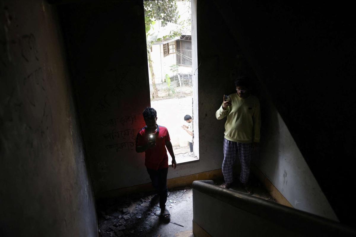 Warga Bangladesh hancurkan rumah keluarga Bapak Pendiri Bangsa