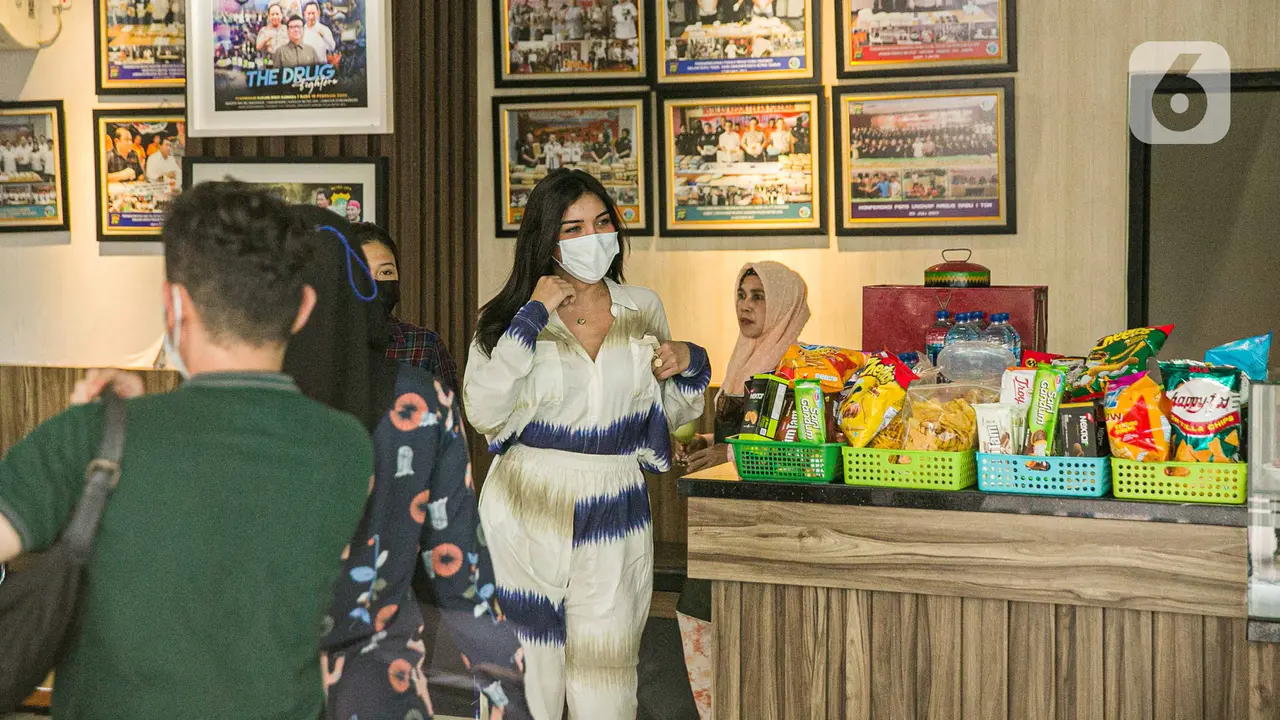 Penampilan Millen Cyrus Saat Rilis Penyalahgunaan Narkotika