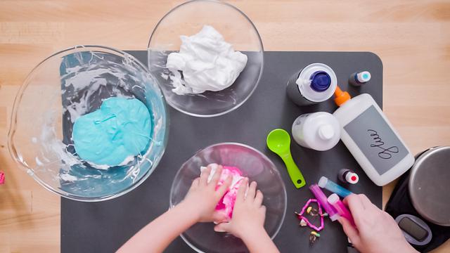Cara Membuat Slime dengan Lem Povinal