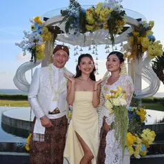 Jennifer Coppen hadir di acara Pernikahan Sang Ayah . [@jennifercoppenreal20]