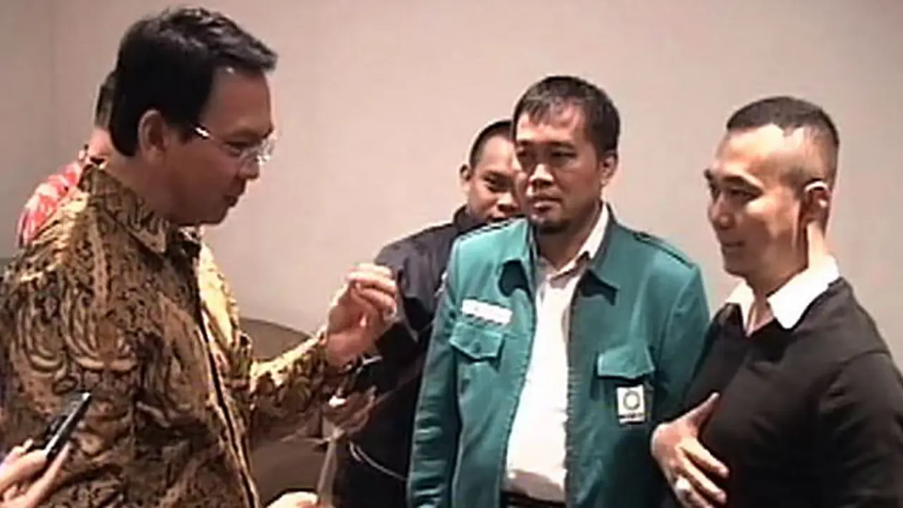 PERTEMUAN MICHAEL-AHOK