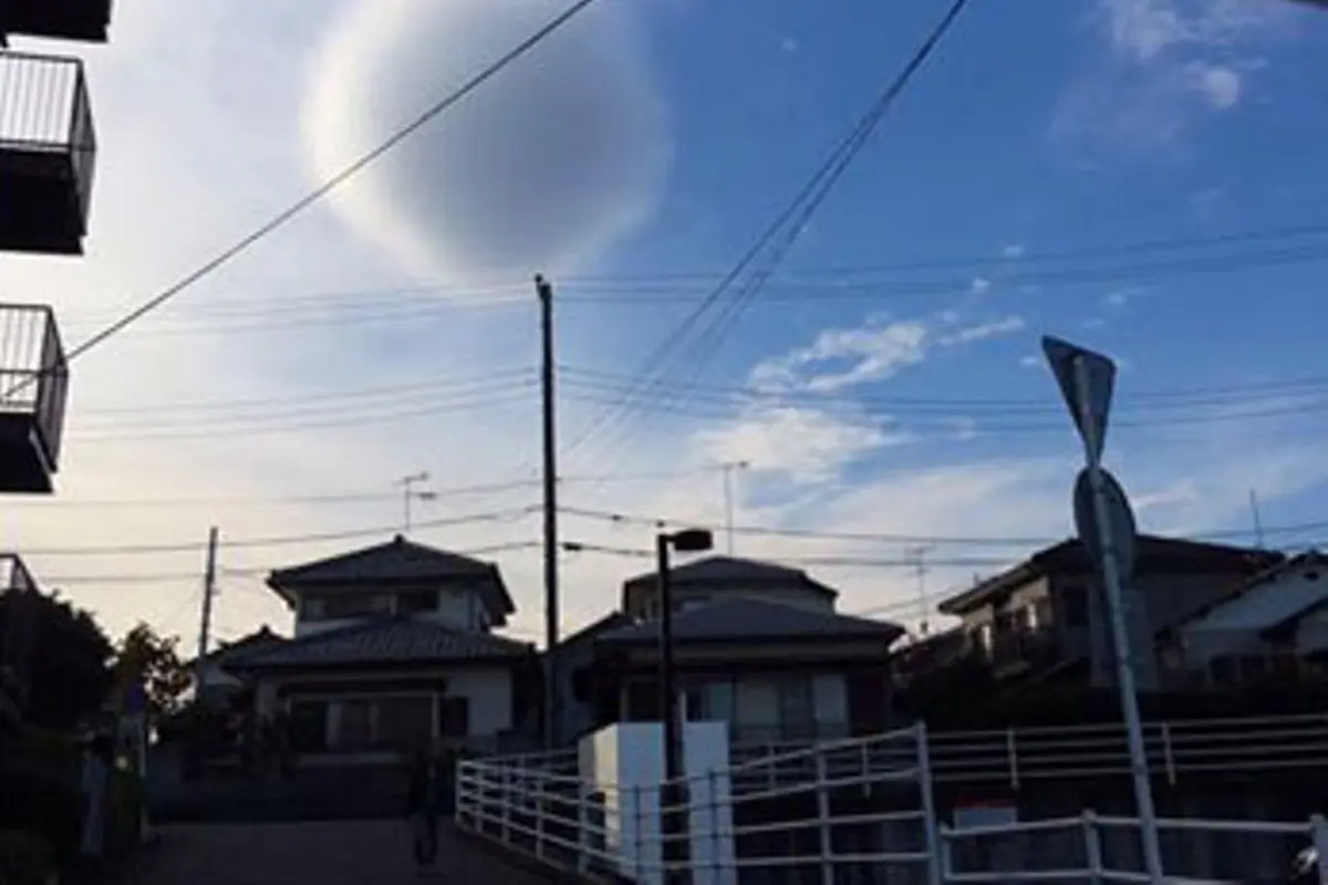 [Bintang] Awan Bola Salju Mengagumkan Tampak di Langit Jepang, Sudah Lihat?
