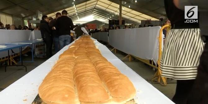 VIDEO: Penampakan Roti Lapis Raksasa di Meksiko