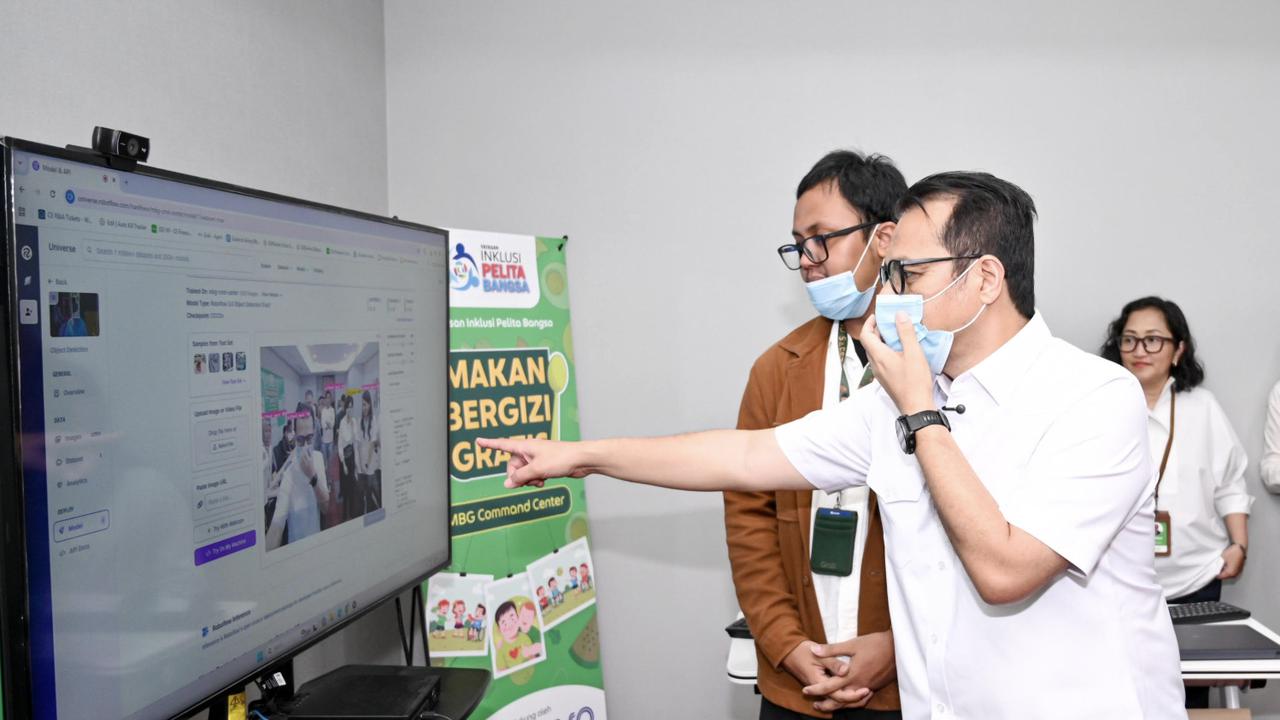 Wamenkomdigi Nezar Tinjau Program MBG Grab dan OVO Libatkan Teknologi AI