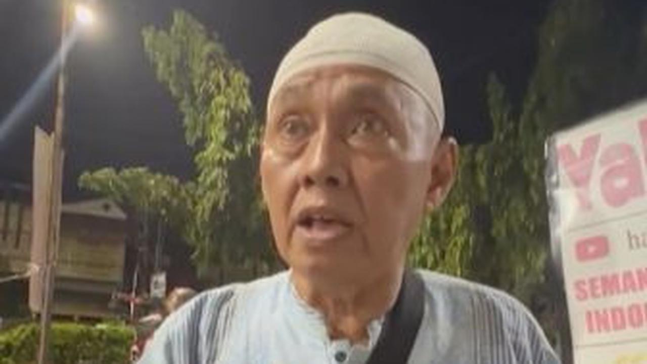 Tak disangka ia juga sempat mengalami Kekerasan dalam Rumah Tangga (KDRT).<br>