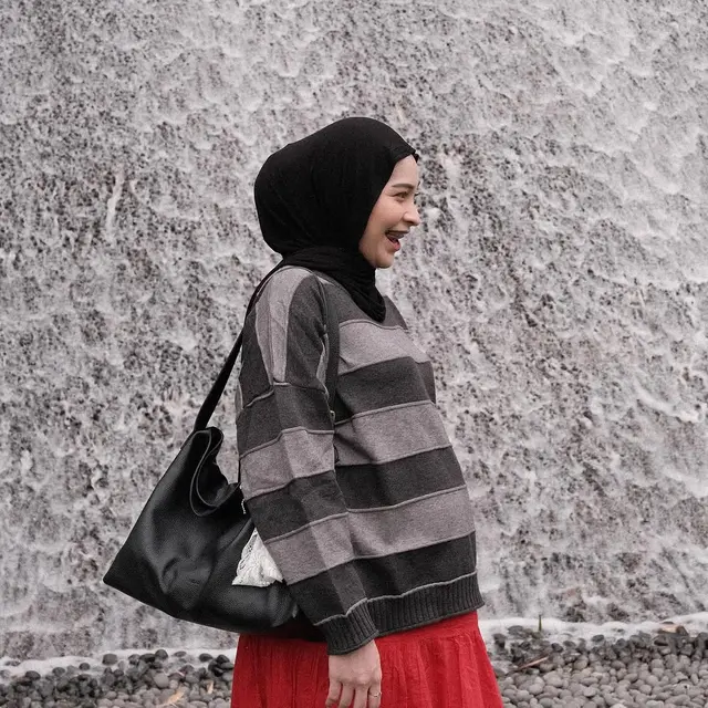 6 Potret Ira Nandha Pamer Baby Bump, HPL Makin Dekat Akui Jadi Suka Menangis