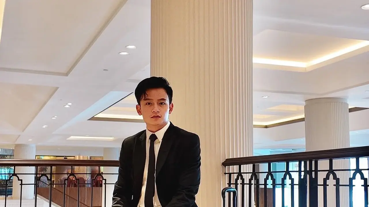 Profil Randy Martin dan Perjalanan Kariernya, Jadi Artis sejak Usia 8 Tahun
