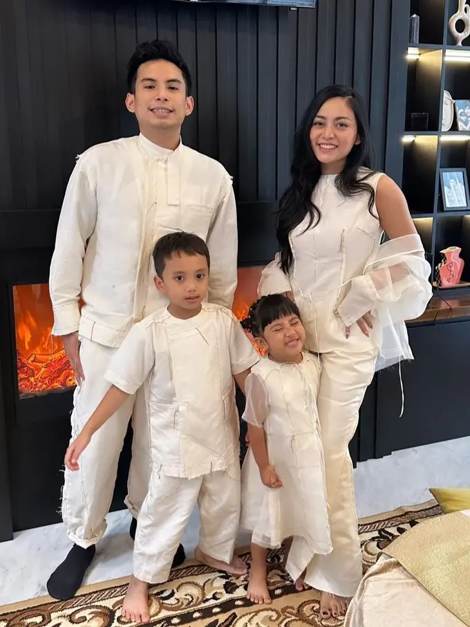 Busana Rachel Vennya saat lebaran ke dua