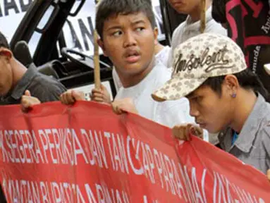 Demo Transparasi Dana Otonomi Khusus Papua