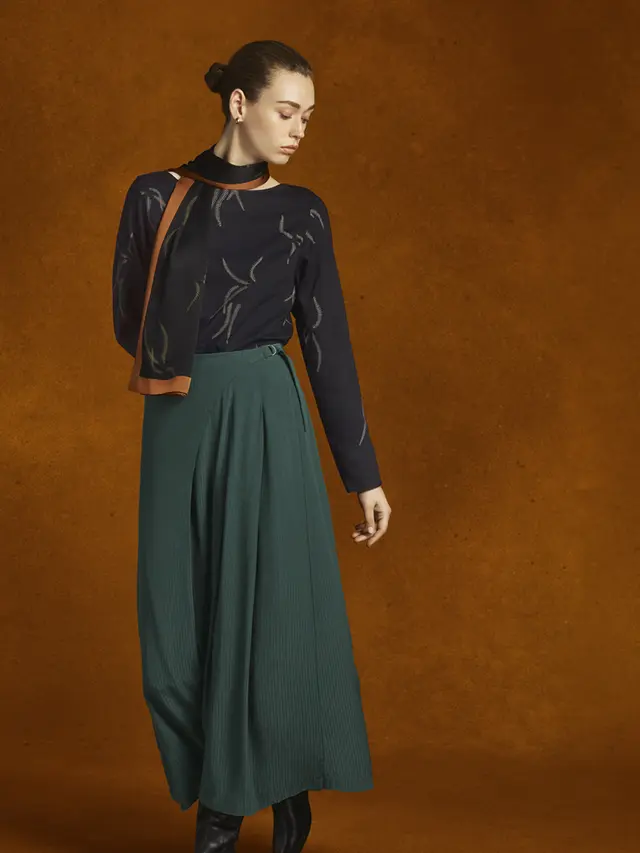 Koleksi Uniqlo x Hana Tajima